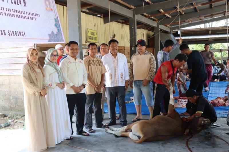 Penyembelihan Hewan Kurban di Polres Kuansing Berlangsung Khidmat dan Kondusif