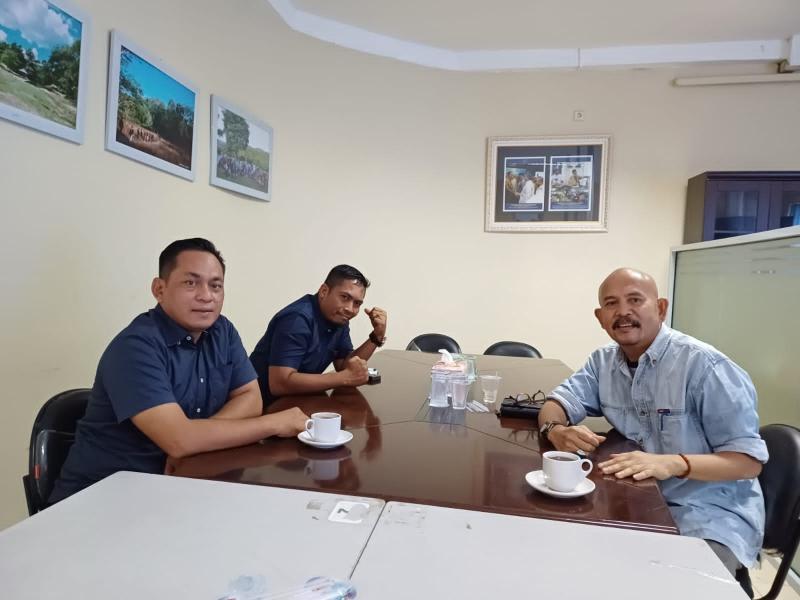 Terkait Berita Oknum Wartawan Jadi Backup Gudang CPO Zufra Irwan: Anggota PWI Jangan Bikin Malu!