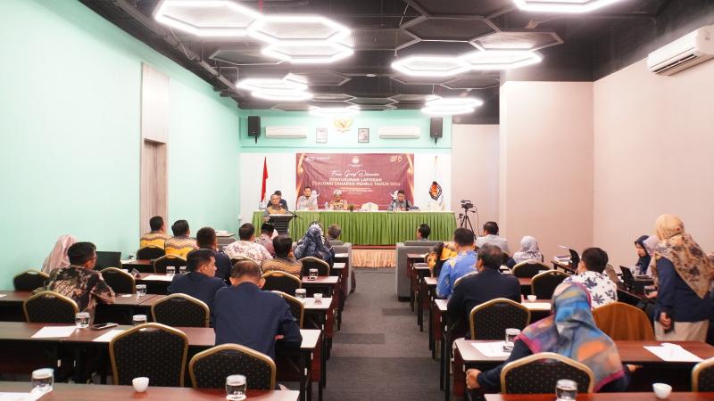 Jelang Masa akhir tahapan Pemilu 2024, KPU Riau gelar FGD Penyusunan Laporan Evaluasi Tahapan Pemilu 2024.