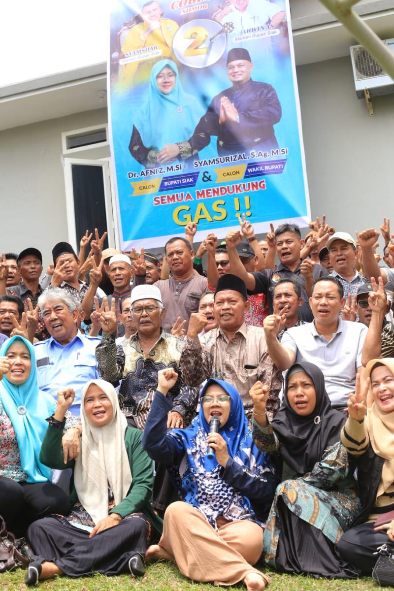 Berbagi Cerita dan Makan Bersama, Dr Afni Z dan Tim Relawan Susun strategi Kemenangan