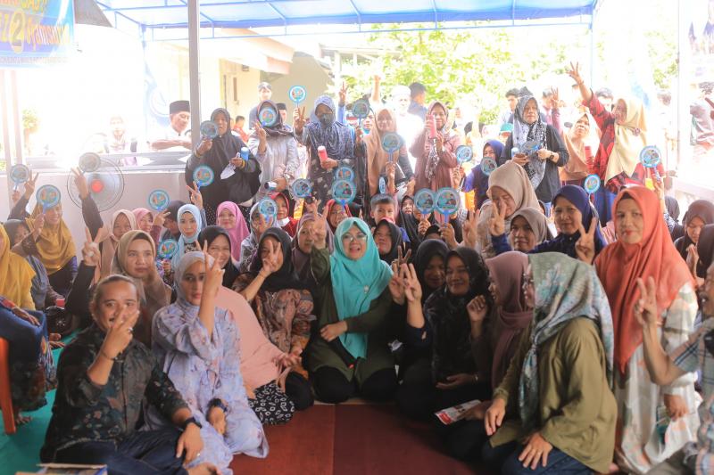 Kubu Incumbent Menyerang, Dr Afni Makin nge-Gas Kampanye 10 Titik di Tualang