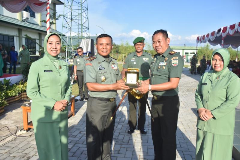 Danrem 031/WB Lakukan Kunjungan Kerja ke Markas Kodim 0322/Siak