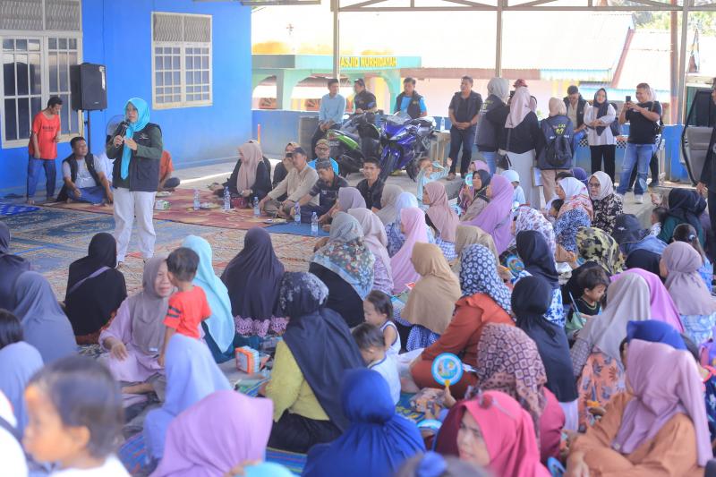 Kampanye di Pinggir Jalan, Dr.Afni akan Prioritaskan Pembangunan RTH Telago Batin Bungsu Minas