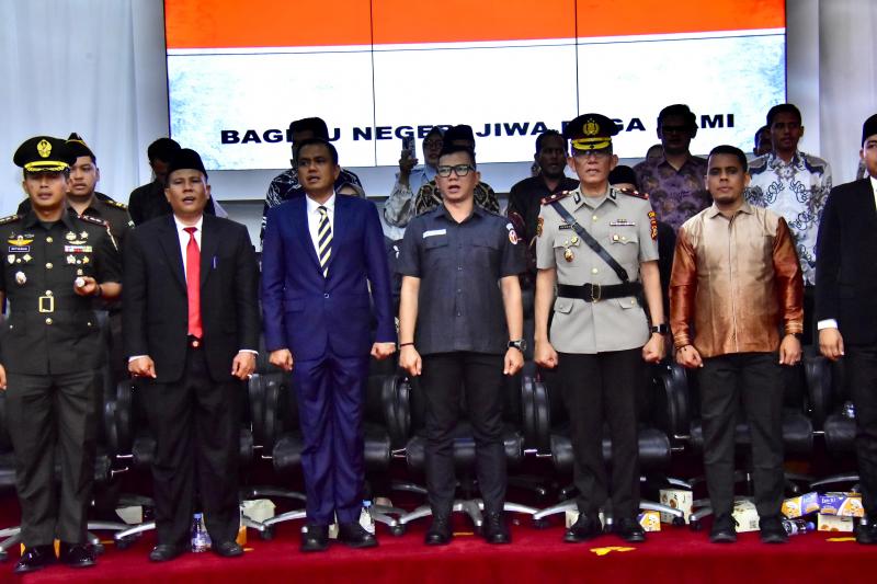 Hadiri Pengucapan Sumpah Janji Pimpinan DPRD, Syawir Ucapkan Selamat Mengemban Amanah