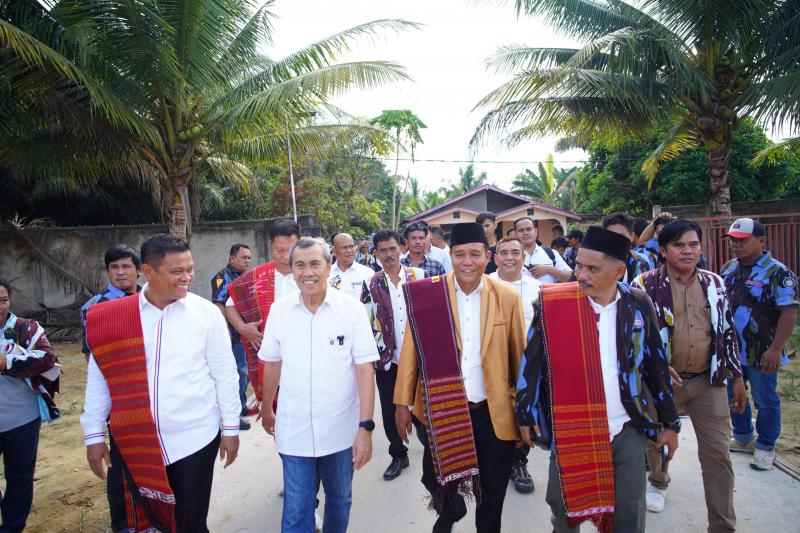 Cinta Kasih Orang Batak Kepada Syamsuar