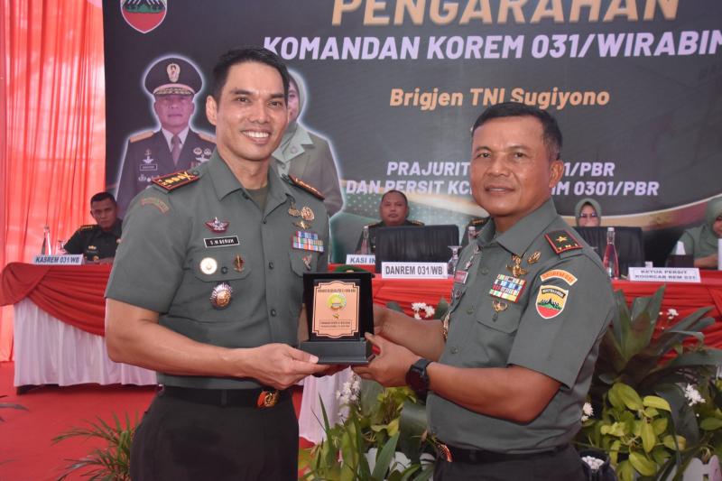 Kunjungan kerja Danrem 031 WB di Makodim 0301/PBR, Merupakan Upaya Pembinaan Satuan