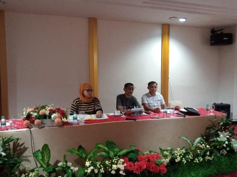 Kuasa Hukum Kasus Pidana BPR Fianka Gelar Konferensi Pers , Tommy 