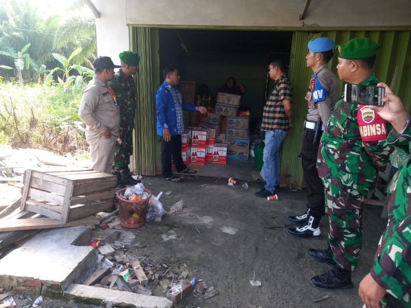 Digerebek Tim Gakkumdu, Ditemukan Bantuan Baznas Ditumpuk di Lokasi PSU Buantan Besar