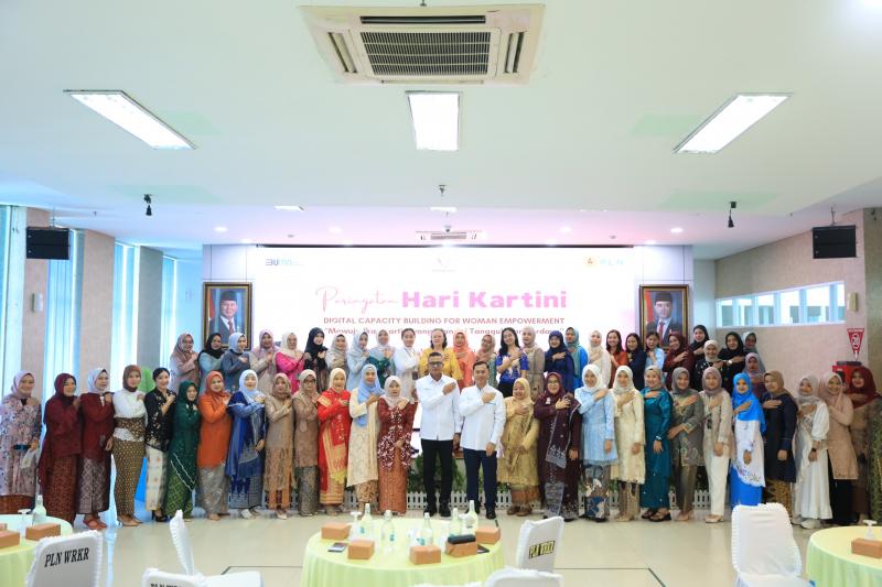 PLN UID RKR Gelar Pelatihan Public Speaking dan Bisnis Online pada Peringatan Hari Kartini 2025