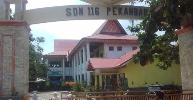 Guru dan Wali Murid Laporkan Kepala SDN 116 Pekanbaru ke Walikota, Ini Sebabnya