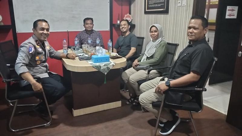 Kapolsek Tualang Terima Kunjungan Ketua PWI Siak