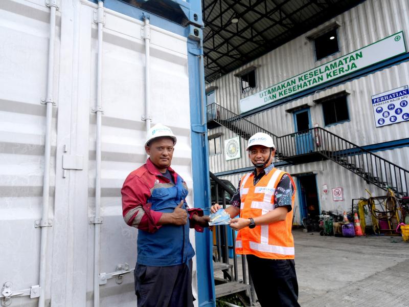TPK Perawang Gelar Pelindo Berbagi Jumat Berkah, Perkuat Hubungan dengan Stakeholder Melalui Aksi Berbagi