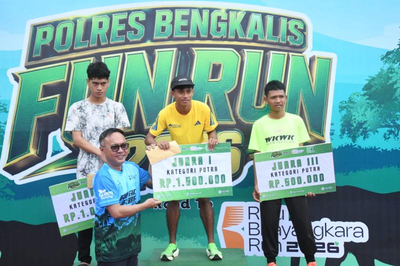 Ratusan Pelari Ramaikan Fun Run 8K Polres Bengkalis Sempena Hut Bhayangkara ke 80