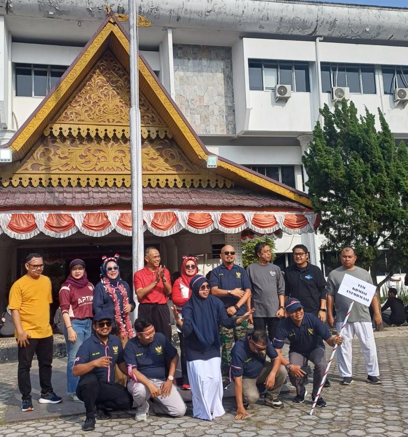Rayakan HUT Riau ke-69 dan HUT RI ke-81, Diskominfotik Perkuat Kekompakan Pegawai