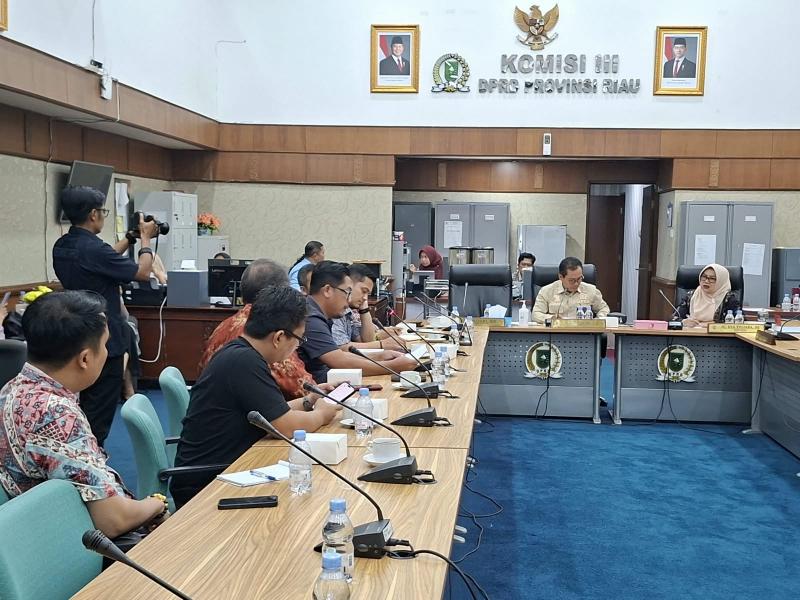 Komisi III DPRD Riau Yakin Ada Saham Yayasan Riau Makmur di PT Riau Pos