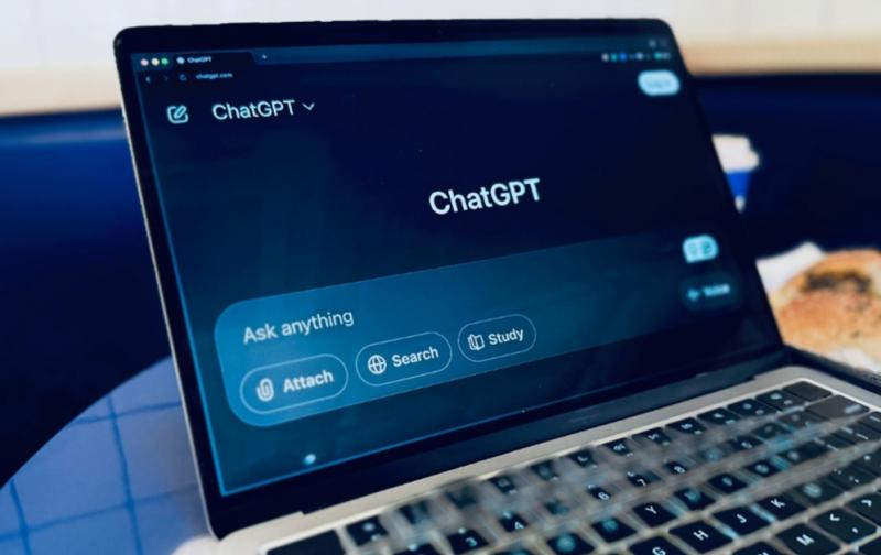 Curhat ke ChatGPT soal Kesehatan Mental, Ini Pesan Psikiater