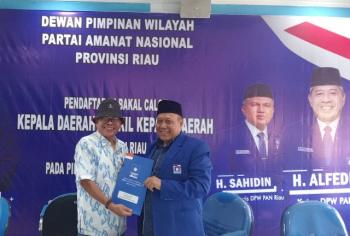 Mendaftar Hari Pertama di PAN, Besok Balon Gubri Edy Natar Akan Serahkan Formulir Serentak ke Semua 